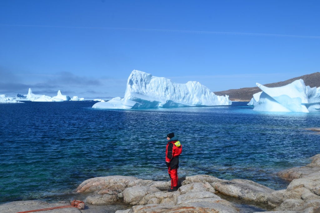 The Life Cycle of an Iceberg: From Glacier to the Ocean