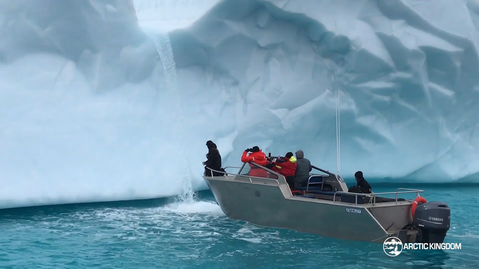 Travellers Drink from Iceberg – Nature’s Water Fountain!