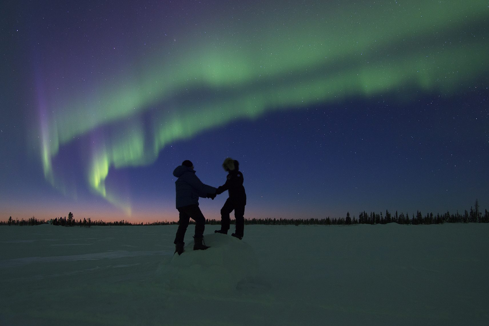 5 Tips For Photographing The Aurora Borealis Our Expedition Leaders Swear By